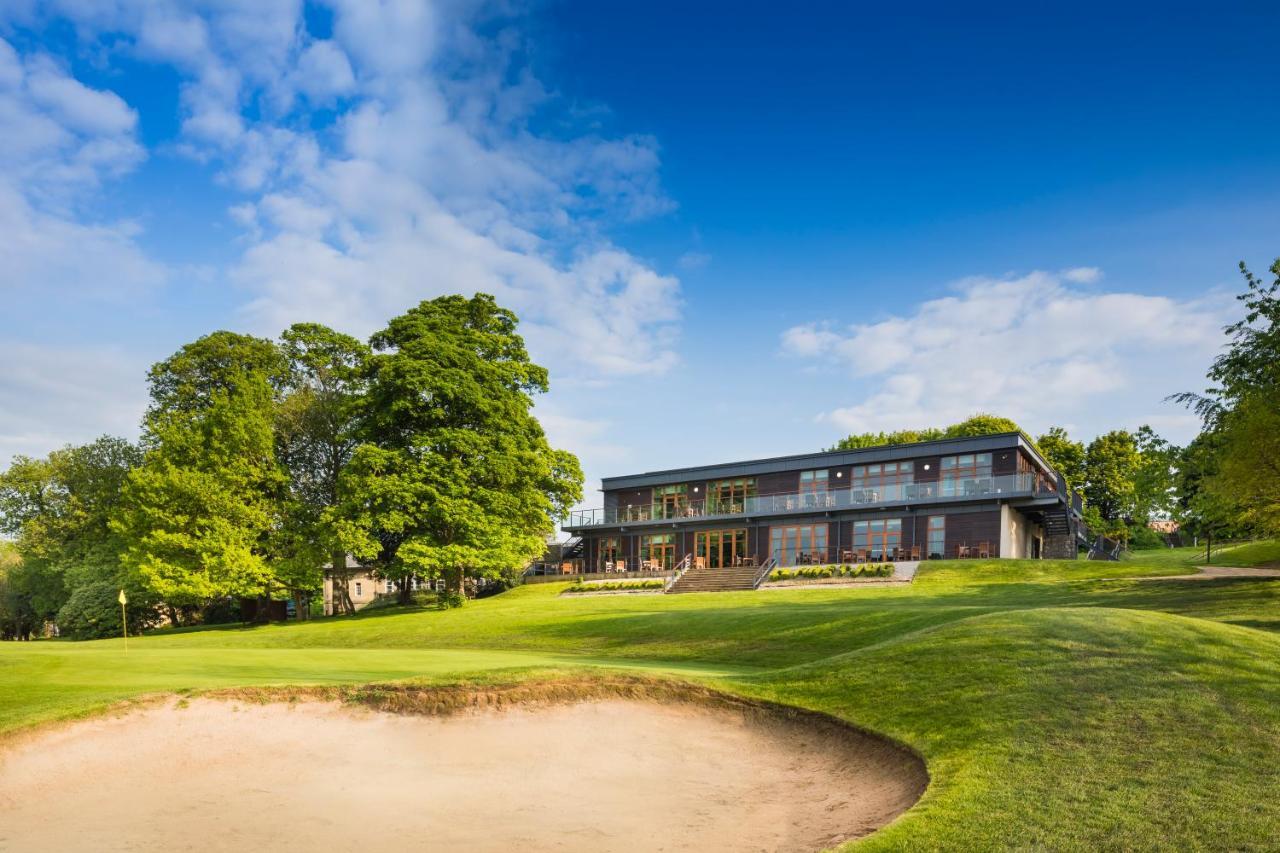 Oulton Hall Hotel, Spa & Golf Resort Лідс Екстер'єр фото
