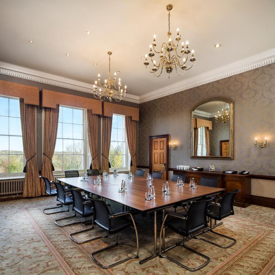 Oulton Hall Hotel, Spa & Golf Resort Лідс Екстер'єр фото