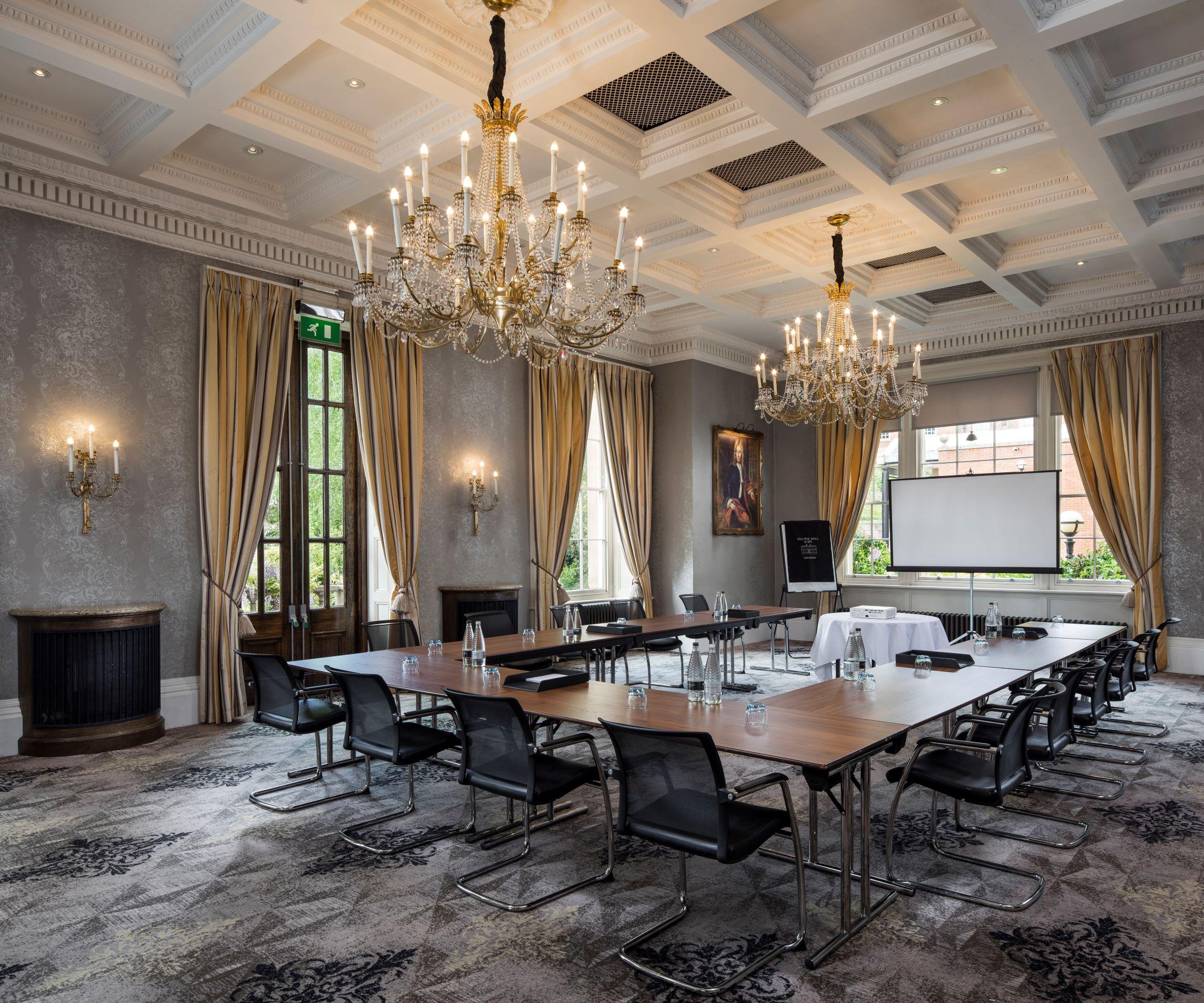 Oulton Hall Hotel, Spa & Golf Resort Лідс Екстер'єр фото